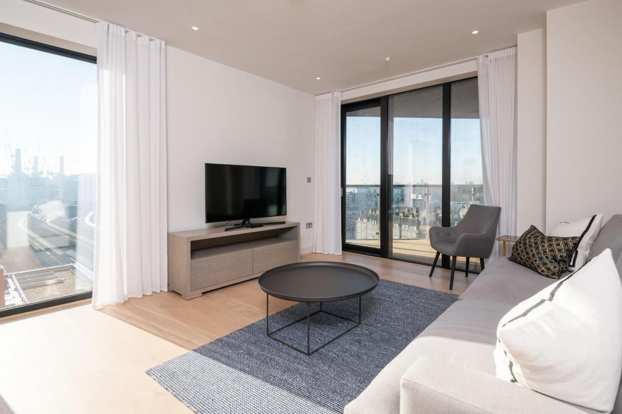 Modern Family Home Close To Victoria Station By Underthedoormat London Kültér fotó